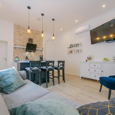 Arcus Apartment With Beautiful Terrace Split Buitenkant foto