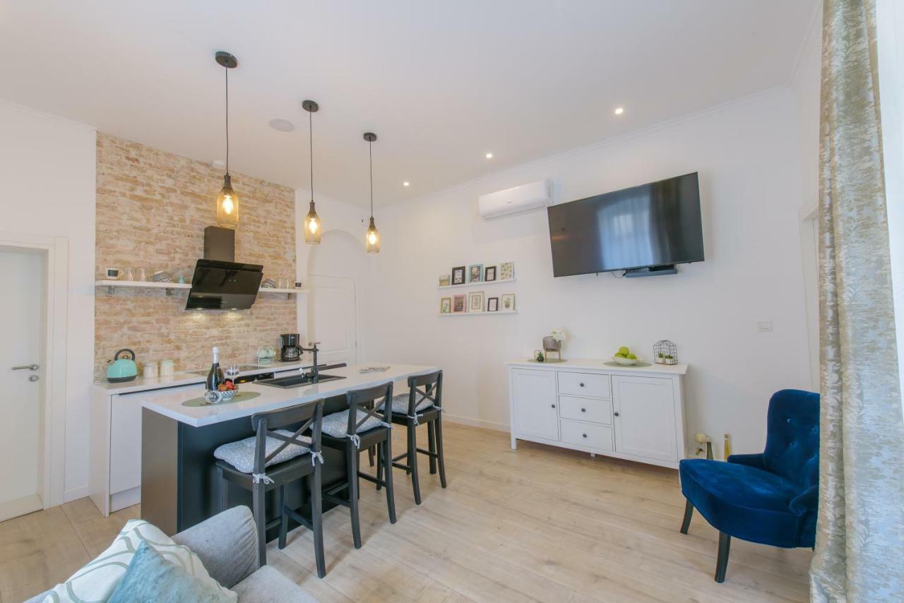 Arcus Apartment With Beautiful Terrace Split Buitenkant foto